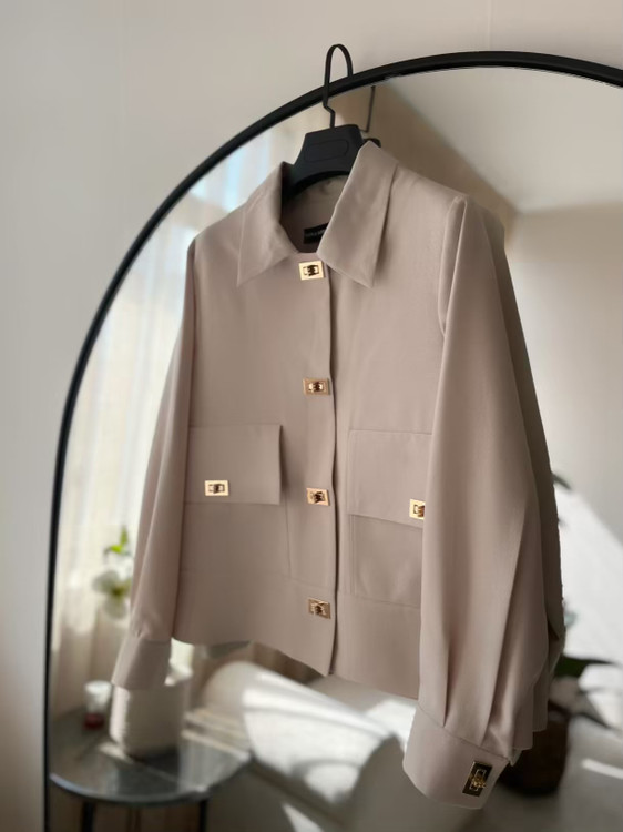 مانتو قفل نخودی