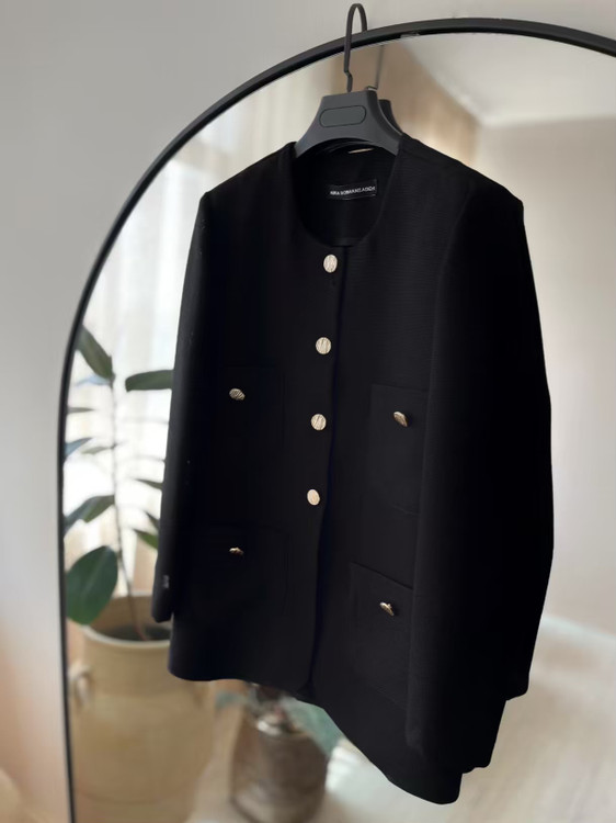 مانتو چهار جیب نمای پشت