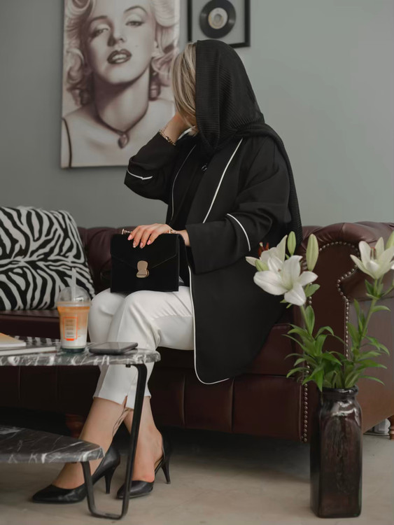 مانتو آرشال نمای پشت