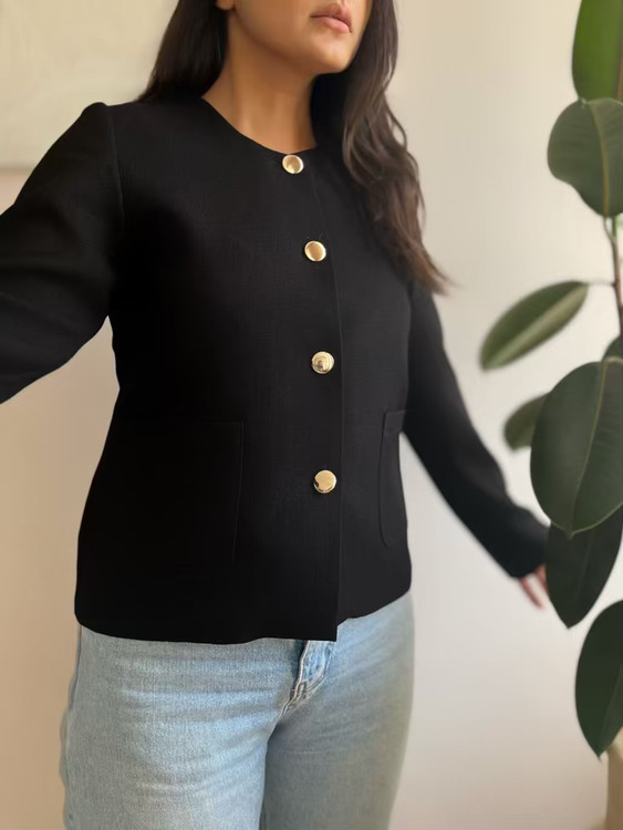 کت مینیمال نمای پشت