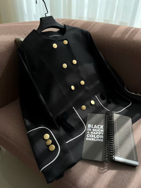 مانتو قو نمای جلو