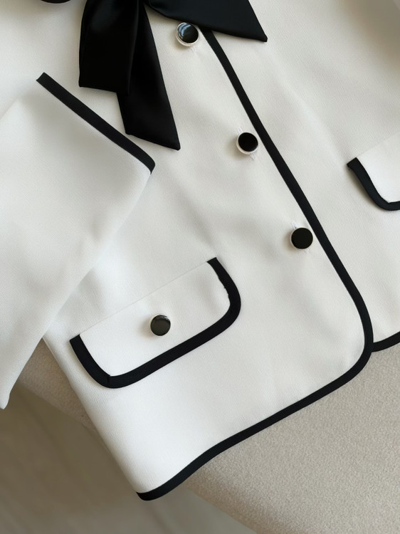 کت یقه ب ب دوخت