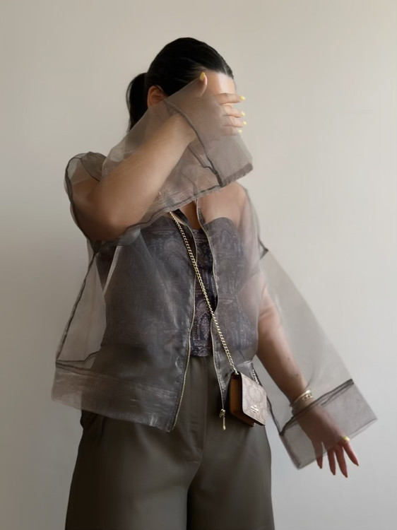 بامبر حریر نمای پشت